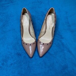 Women’s Jessica Simpson Tan Stud Detail Pumps Pointed Toe